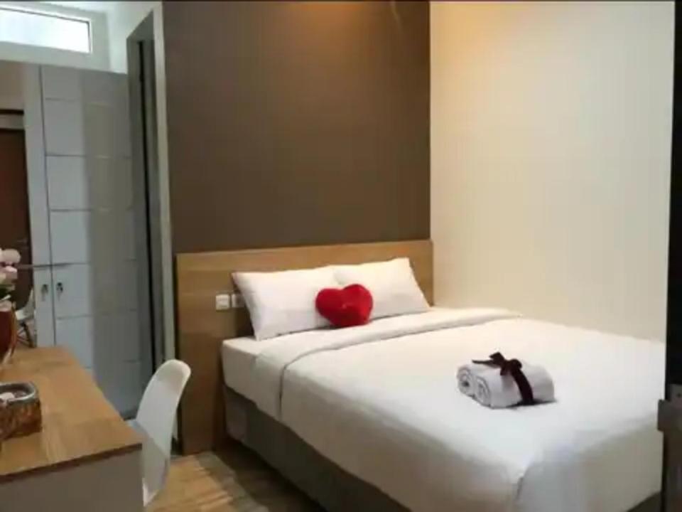 Phoenix Guest House 수라바야 외부 사진